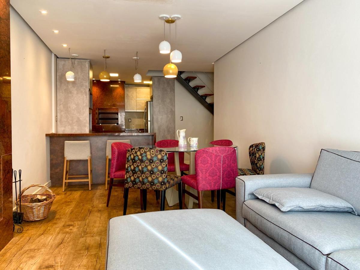 Duplex Com 03 Suites Em Gramado Kültér fotó