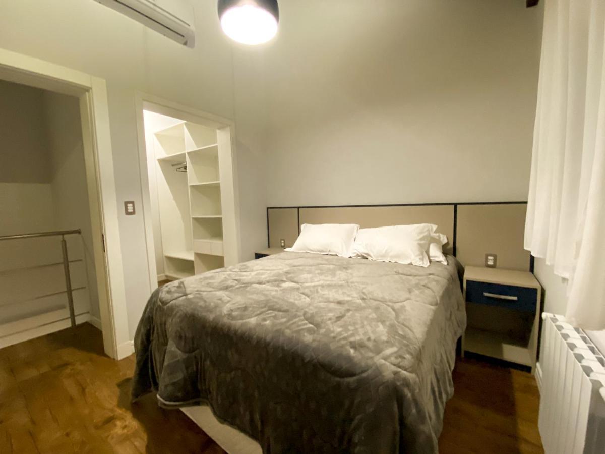 Duplex Com 03 Suites Em Gramado Kültér fotó