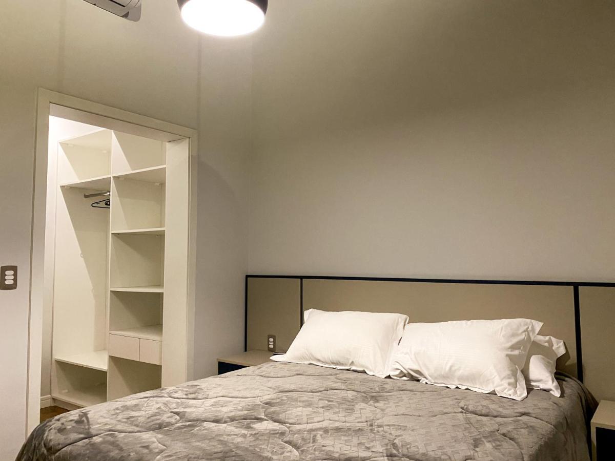 Duplex Com 03 Suites Em Gramado Kültér fotó